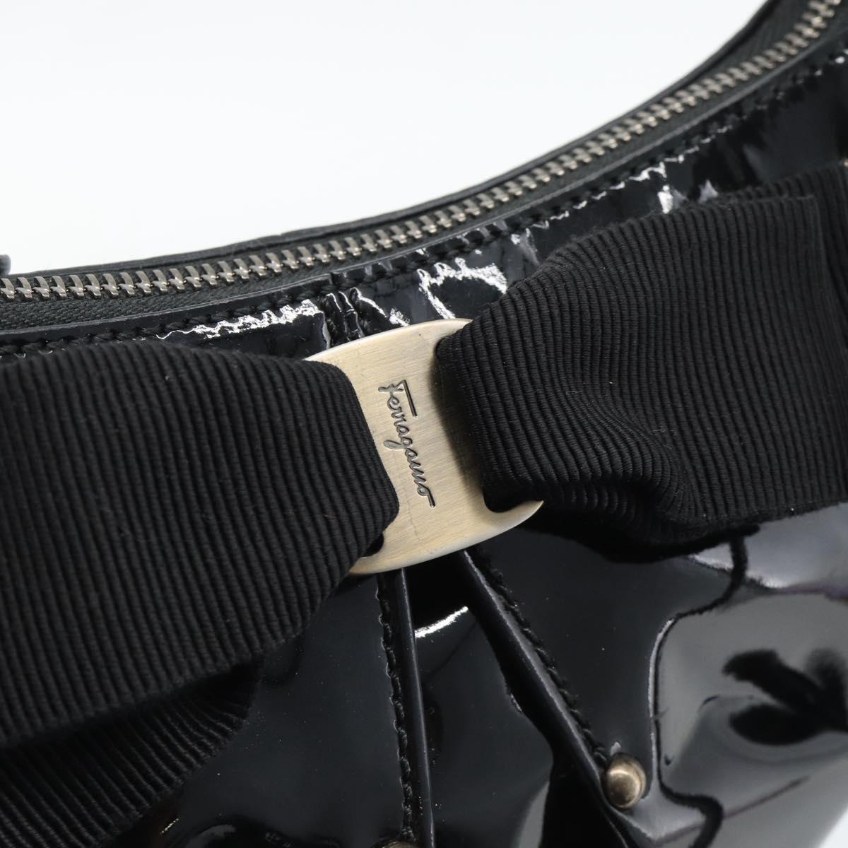 Salvatore Ferragamo Vala Shoulder Bag Patent Black Silver Auth ka5532A