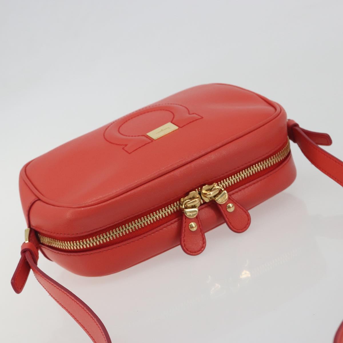 Salvatore Ferragamo Gancini Shoulder Bag Leather Orange Gold Tone Auth ka5544A