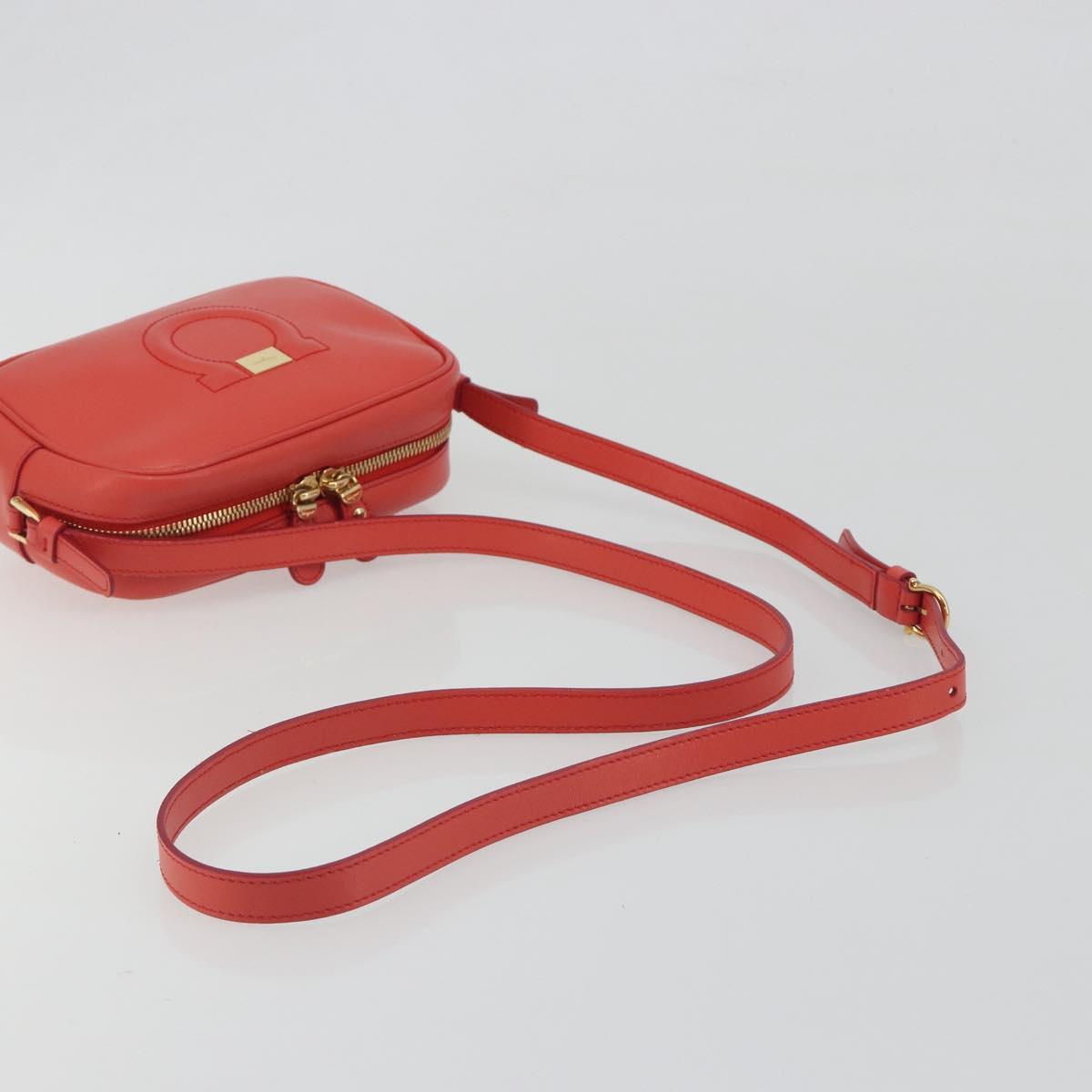 Salvatore Ferragamo Gancini Shoulder Bag Leather Orange Gold Tone Auth ka5544A