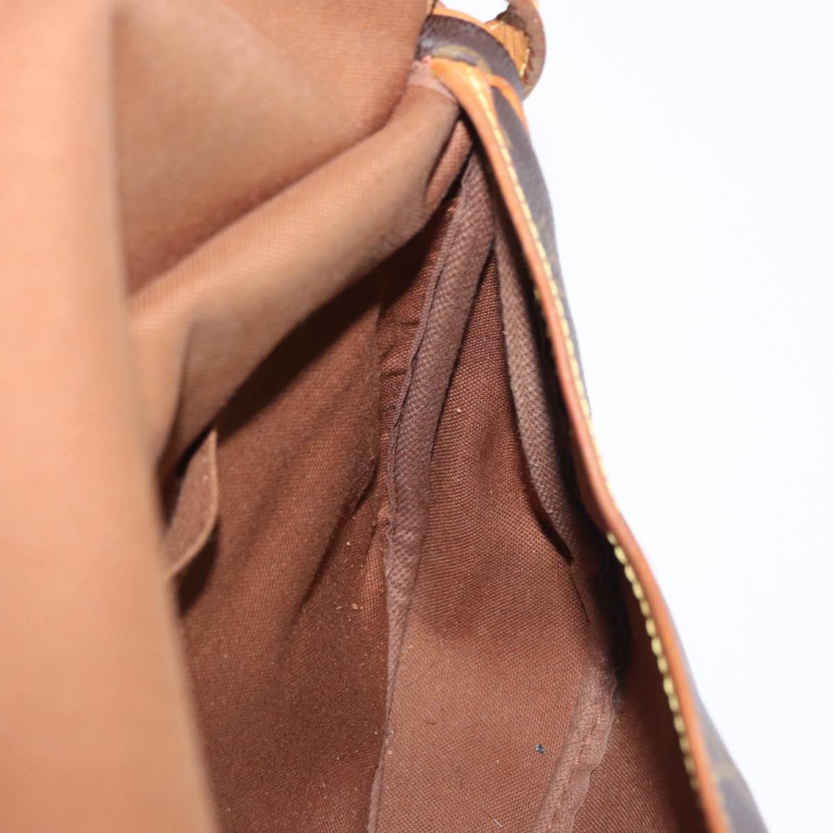 LOUIS VUITTON Monogram Saumur 30 Shoulder Bag M42256 LV Auth ka5561