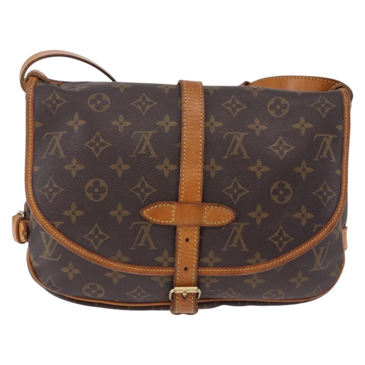 LOUIS VUITTON Monogram Saumur 30 Shoulder Bag M42256 LV Auth ka5561