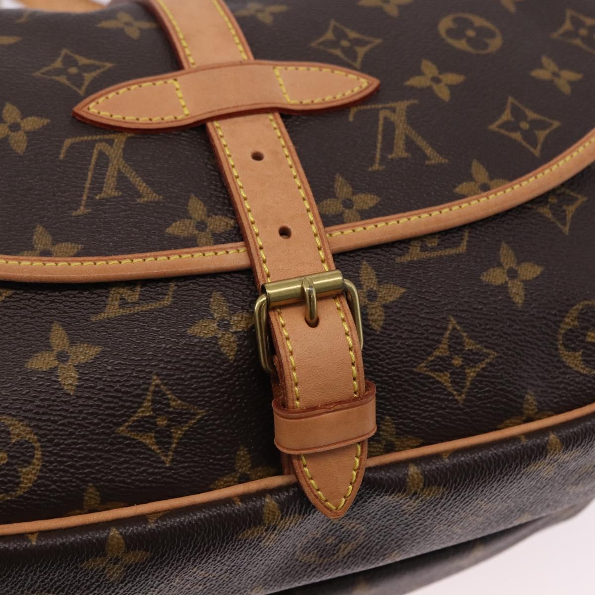 LOUIS VUITTON Monogram Saumur 30 Shoulder Bag M42256 LV Auth ka5588V