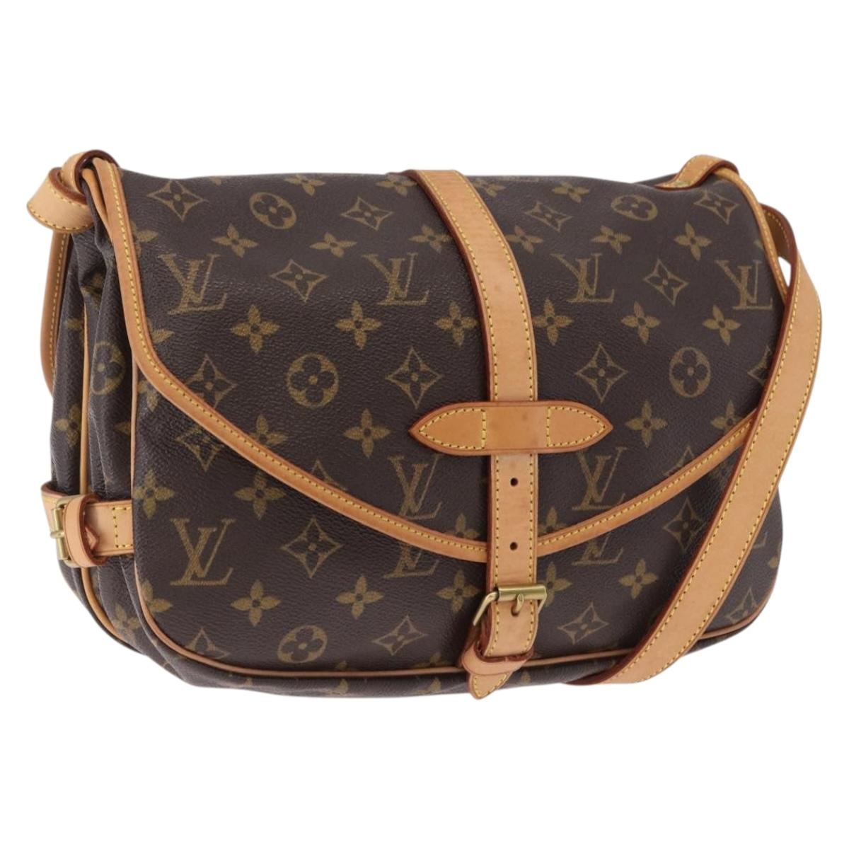 LOUIS VUITTON Monogram Saumur 30 Shoulder Bag M42256 LV Auth ka5588V