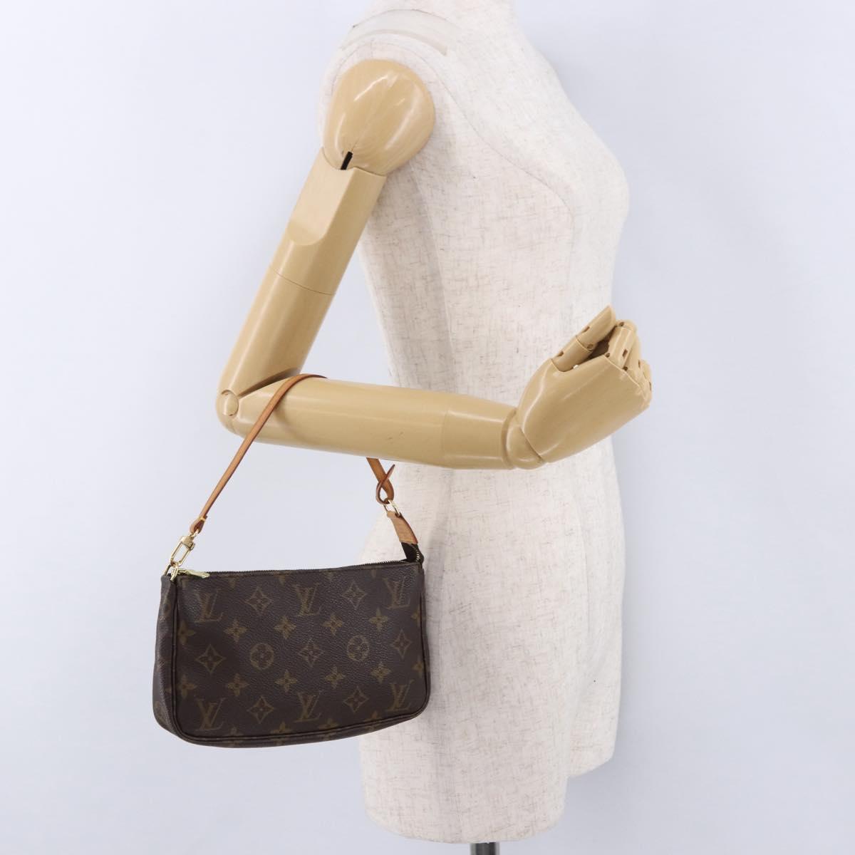 LOUIS VUITTON Monogram Pochette Accessoires Pouch M51980 LV Auth ka5601V