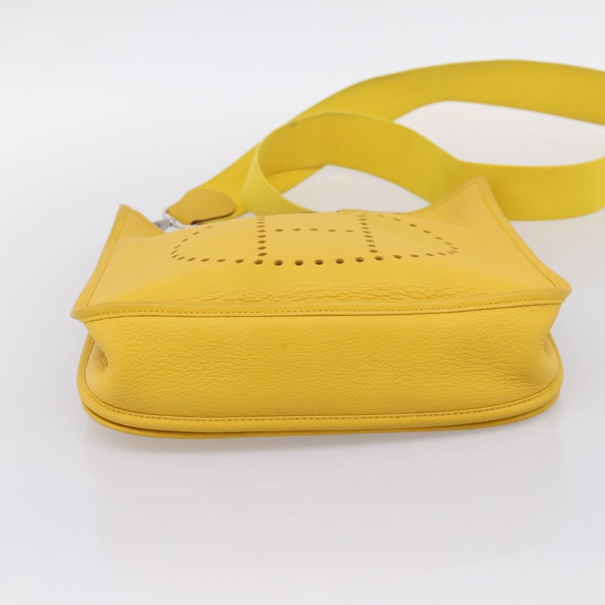 HERMES Evelyn 3PM Shoulder Bag Taurillon Clemence Leather Yellow Auth ka5719SAV