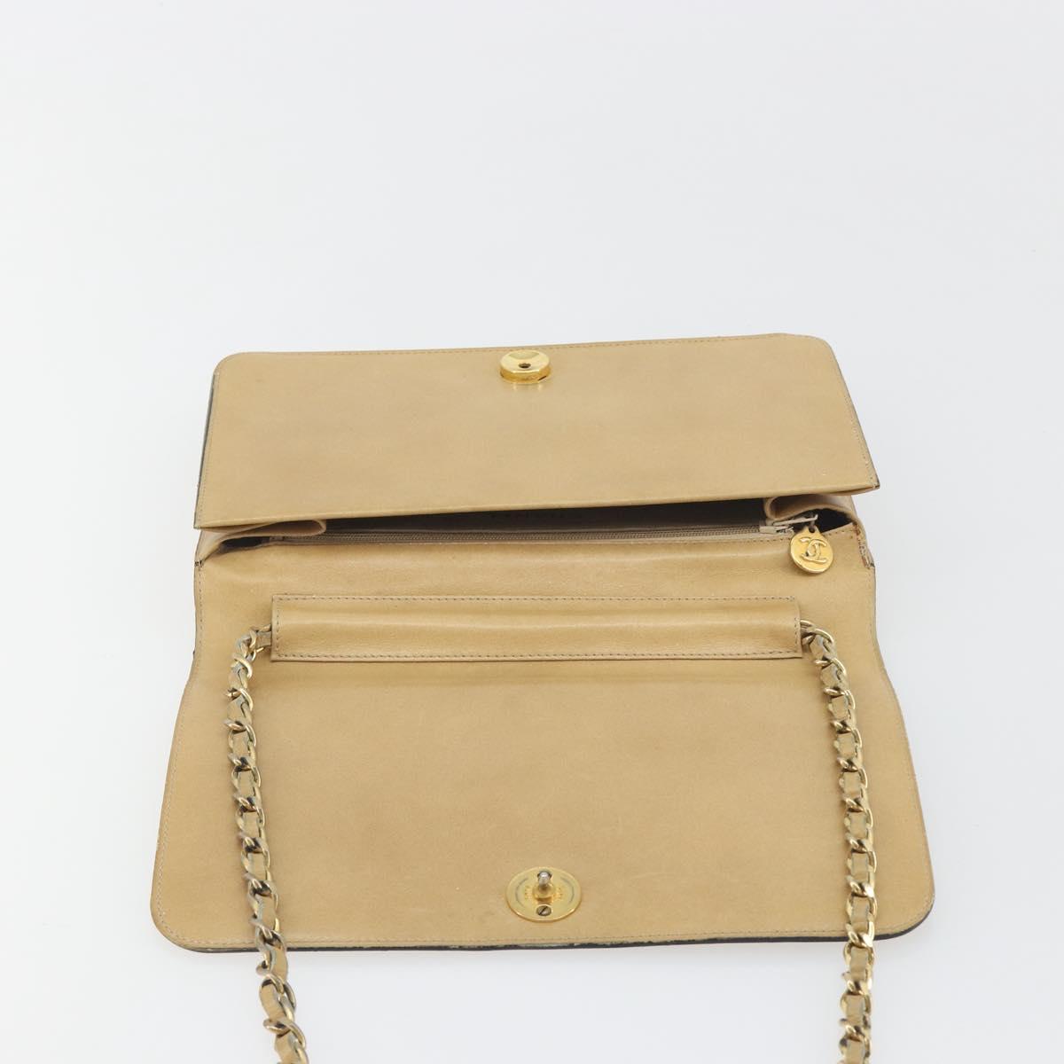 CHANEL Matelasse Chain Shoulder Bag Leather Beige Gold CC Auth ka5721