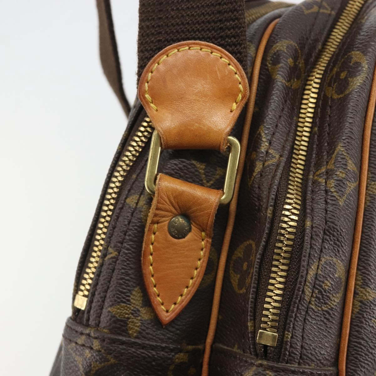 LOUIS VUITTON Monogram Reporter GM Shoulder Bag M45252 LV Auth ka5728A