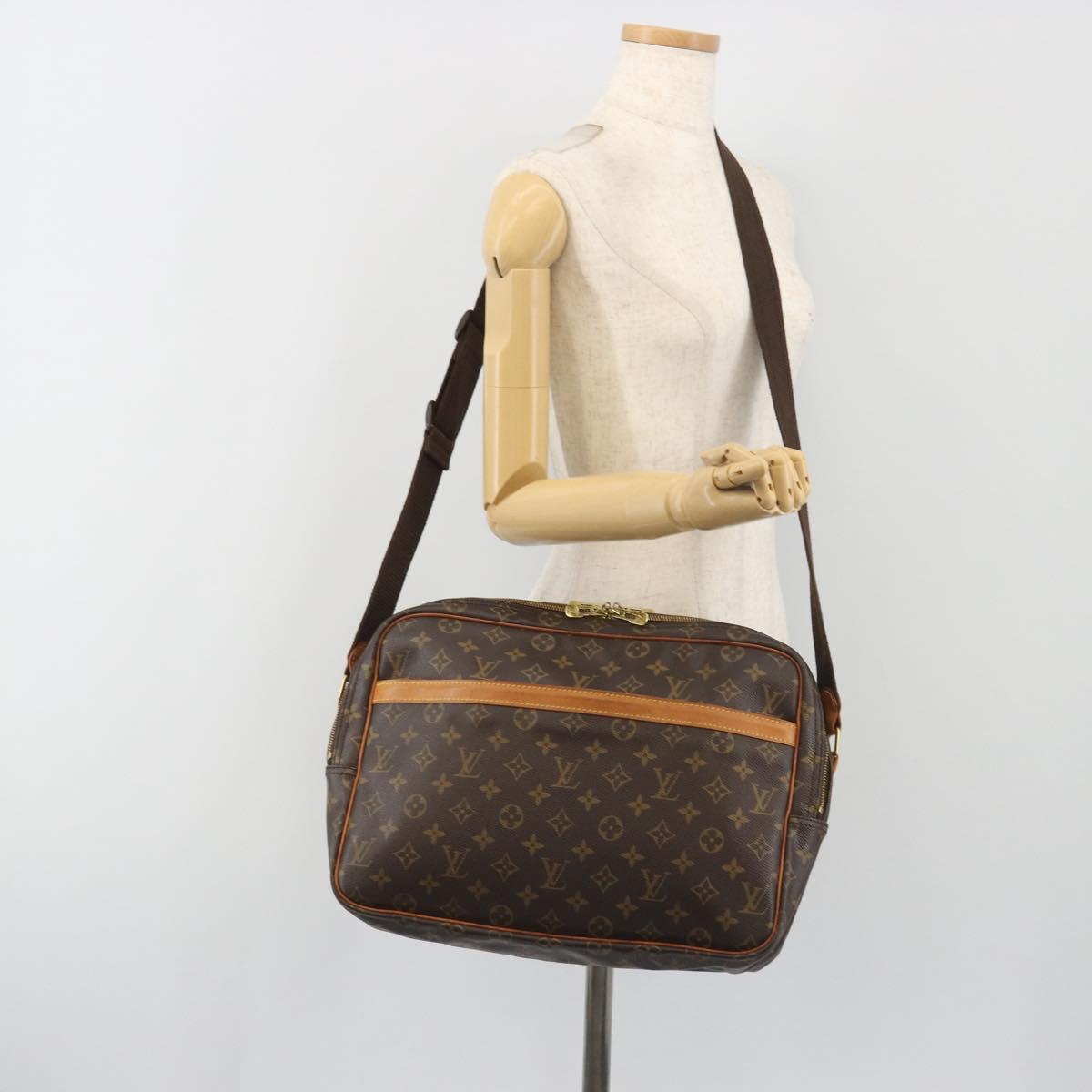 LOUIS VUITTON Monogram Reporter GM Shoulder Bag M45252 LV Auth ka5728A