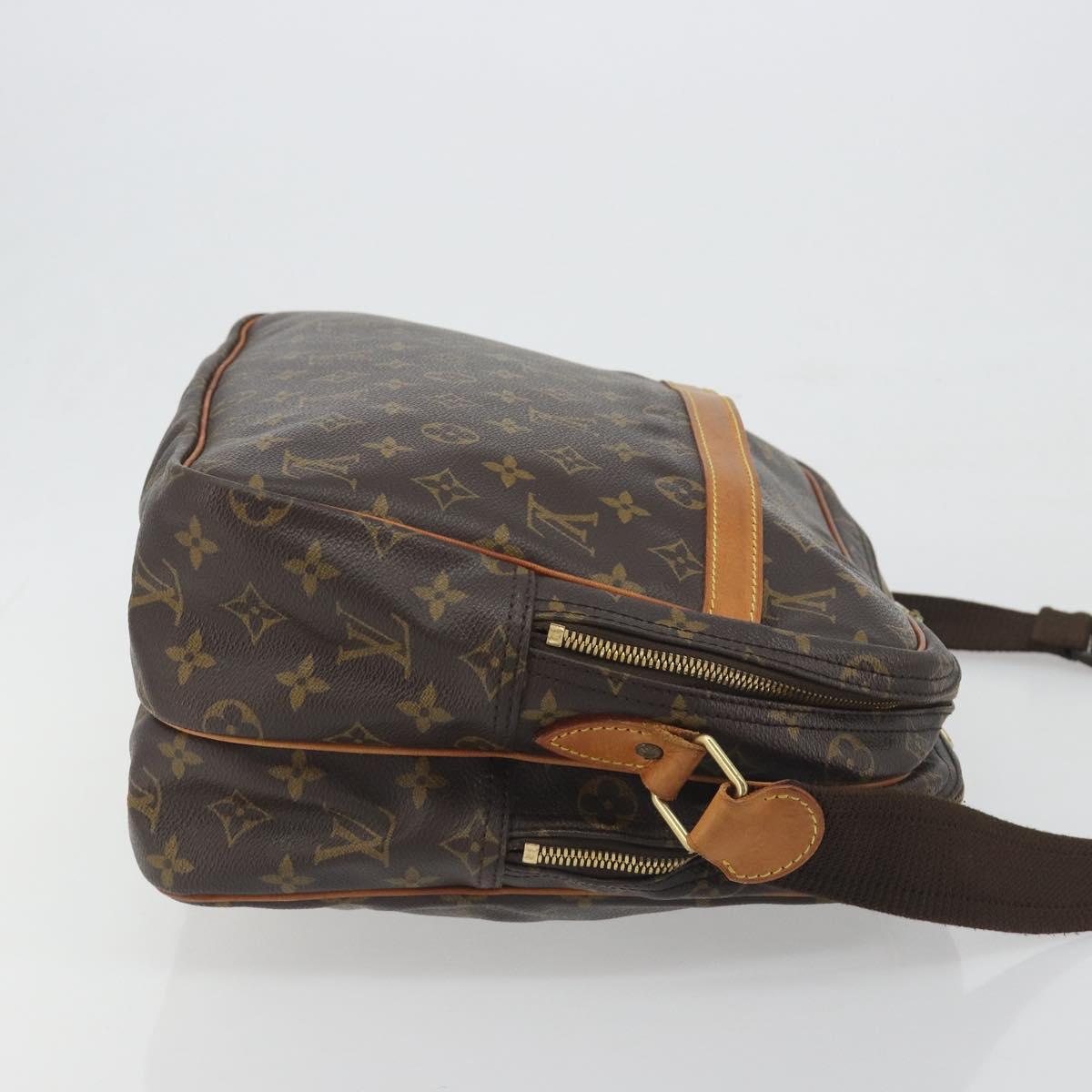 LOUIS VUITTON Monogram Reporter GM Shoulder Bag M45252 LV Auth ka5728A