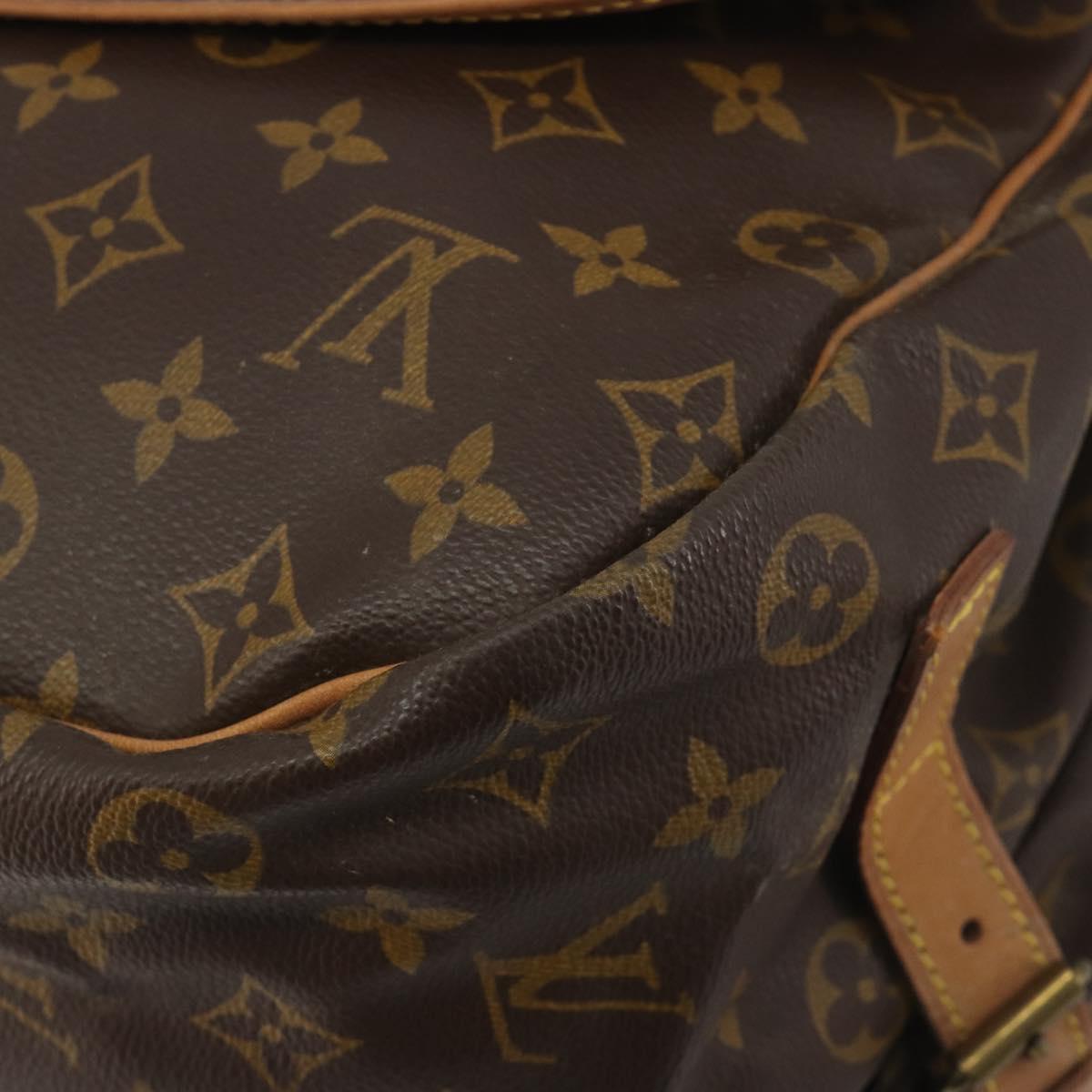 LOUIS VUITTON Monogram Saumur 35 Shoulder Bag M42254 LV Auth ka5729