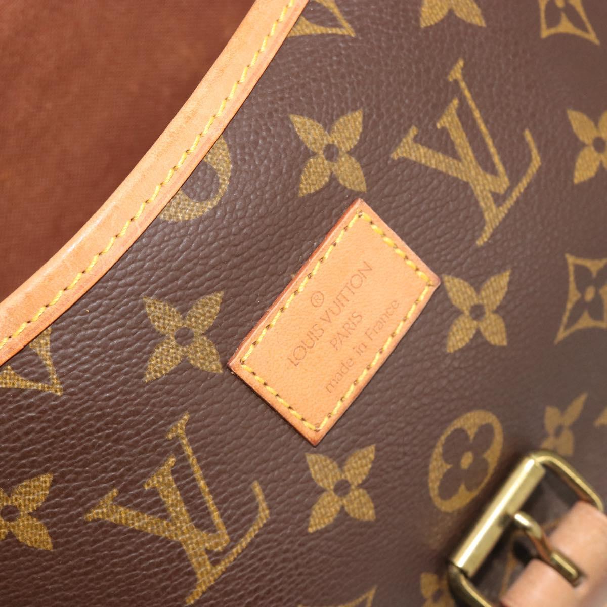 LOUIS VUITTON Monogram Saumur 35 Shoulder Bag M42254 LV Auth ka5729