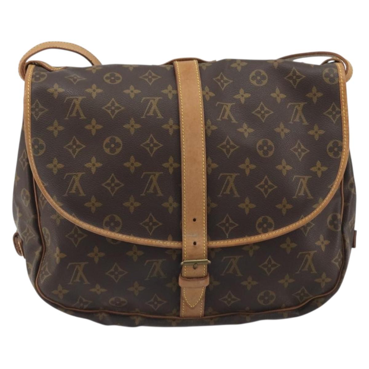 LOUIS VUITTON Monogram Saumur 35 Shoulder Bag M42254 LV Auth ka5729