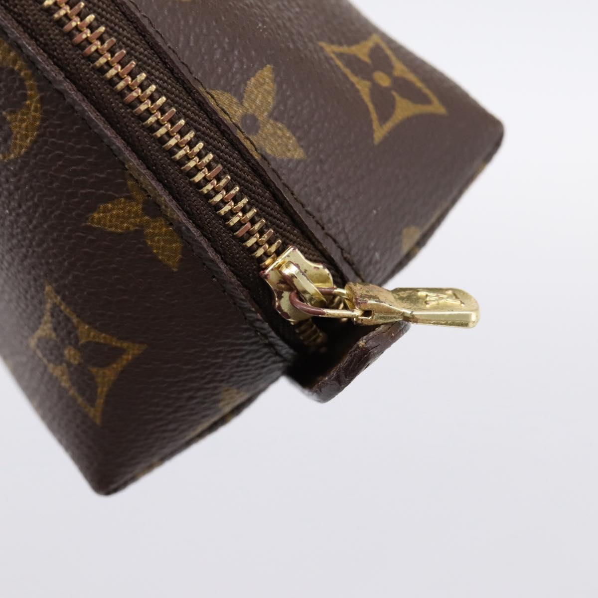 LOUIS VUITTON Monogram Trousse Demi Ronde Cosmetic Pouch M47520 LV Auth ka5753