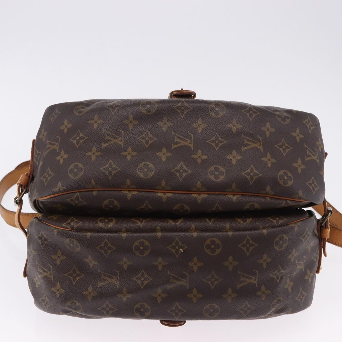 LOUIS VUITTON Monogram Saumur 35 Shoulder Bag M42254 LV Auth ka5756