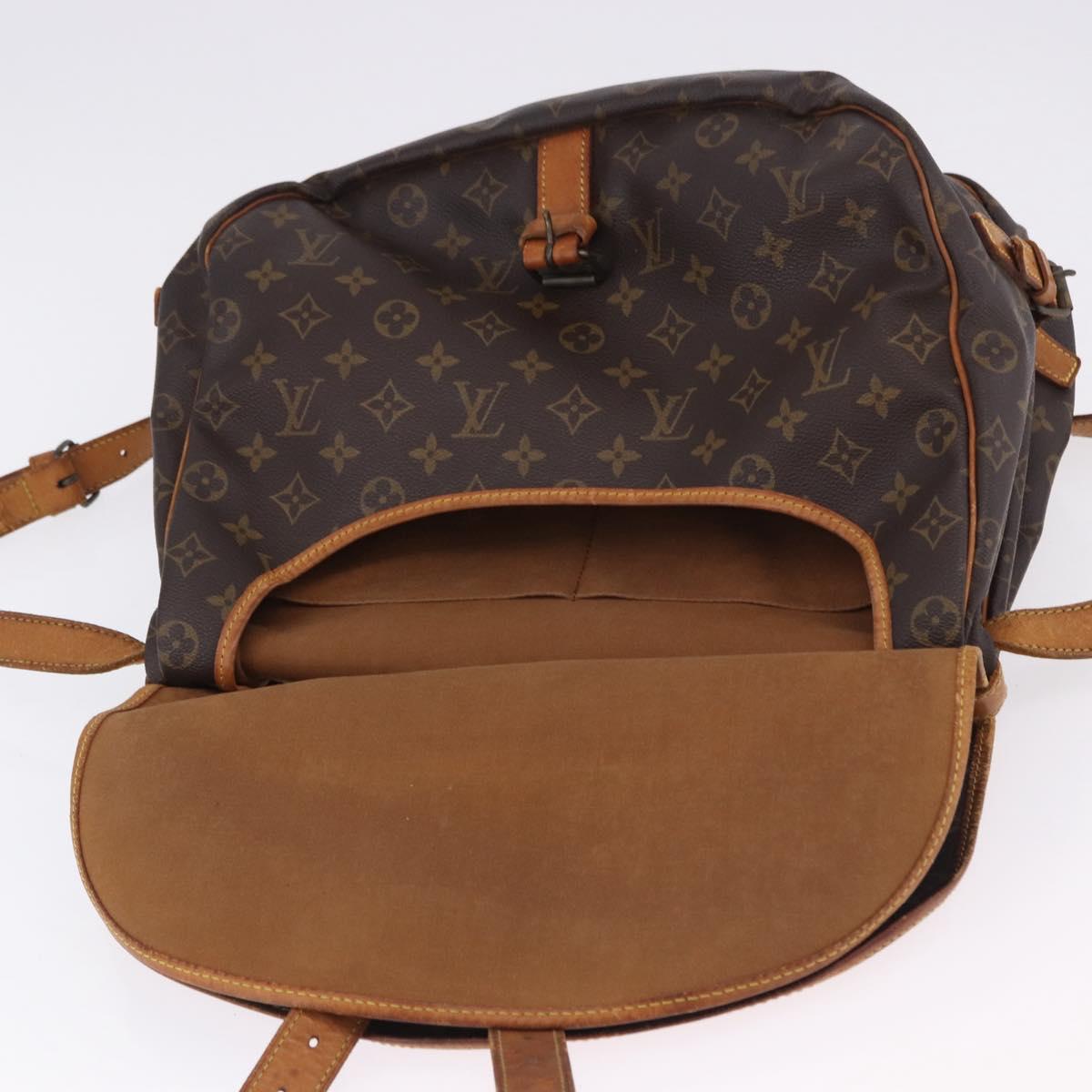 LOUIS VUITTON Monogram Saumur 35 Shoulder Bag M42254 LV Auth ka5756