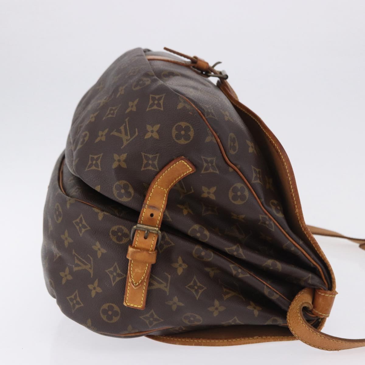 LOUIS VUITTON Monogram Saumur 35 Shoulder Bag M42254 LV Auth ka5756