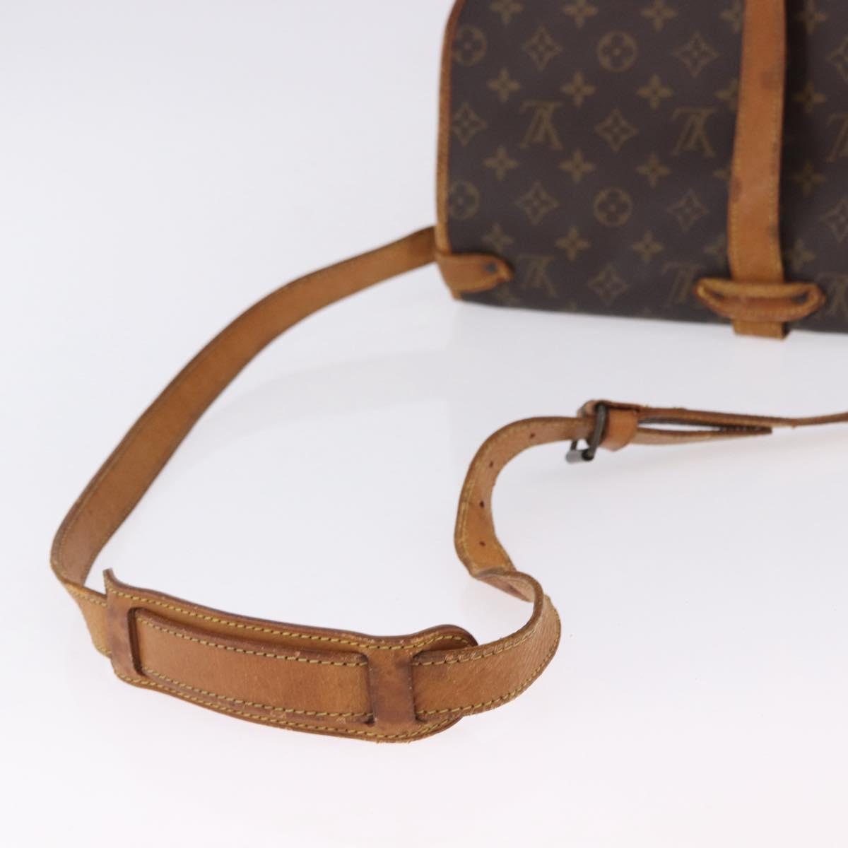 LOUIS VUITTON Monogram Saumur 35 Shoulder Bag M42254 LV Auth ka5756