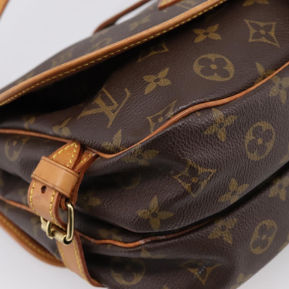 LOUIS VUITTON Monogram Saumur 30 Shoulder Bag M42256 LV Auth ka5757A