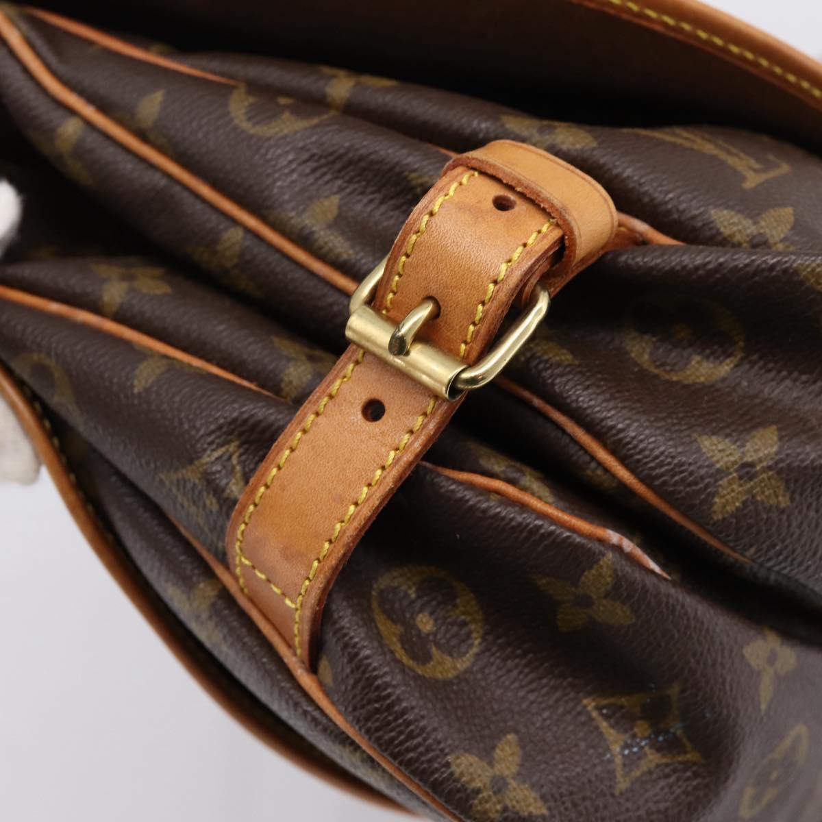 LOUIS VUITTON Monogram Saumur 30 Shoulder Bag M42256 LV Auth ka5757A