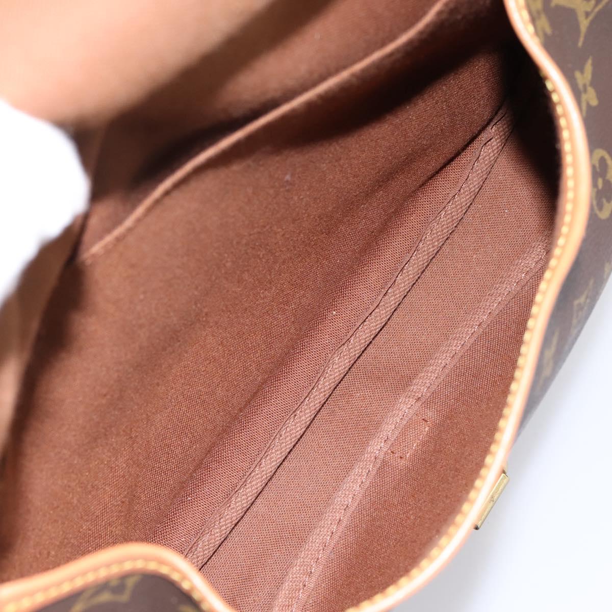 LOUIS VUITTON Monogram Saumur 30 Shoulder Bag M42256 LV Auth ka5757A