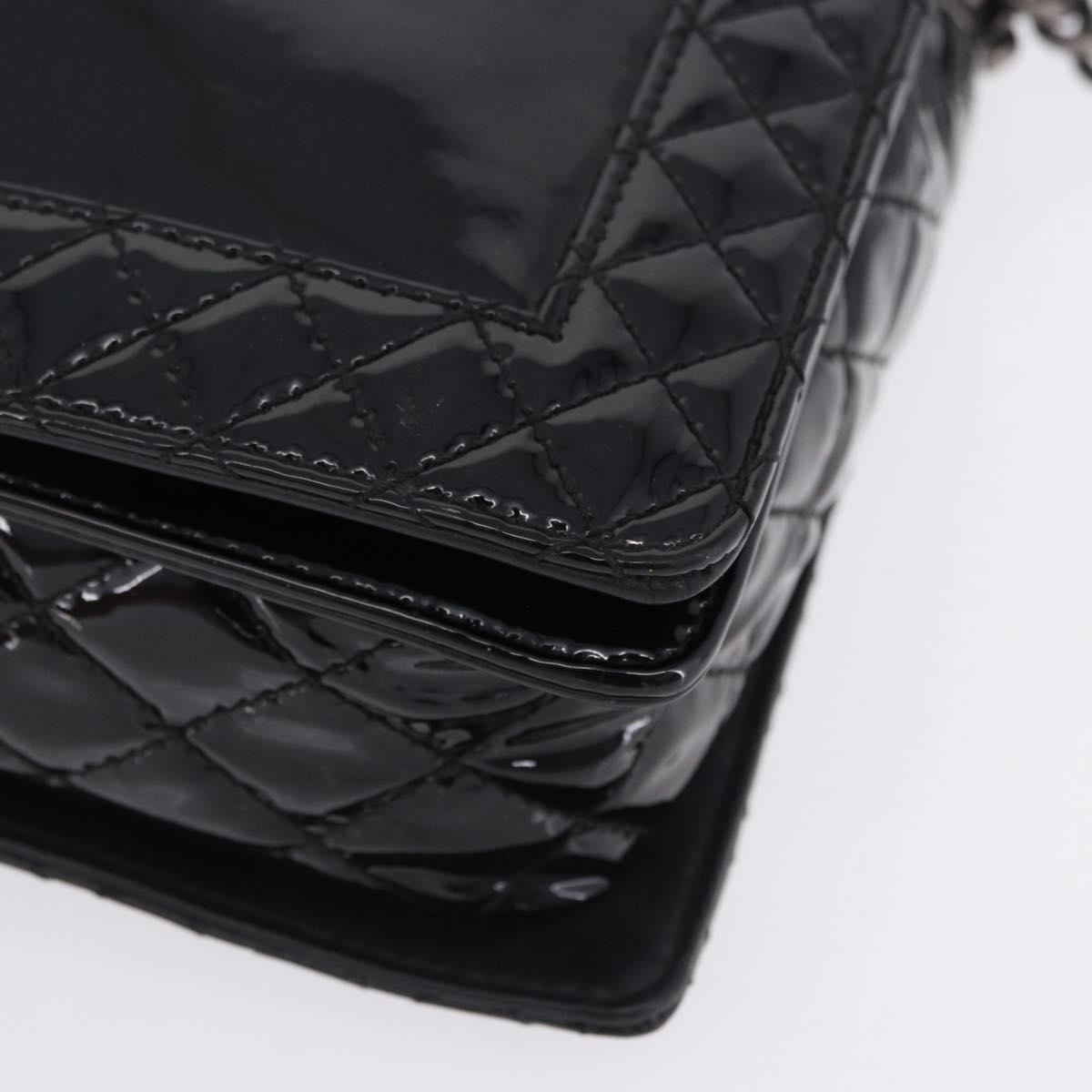 CHANEL Matelasse Boy Chanel Chain Bag Patent leather Black CC Auth ka5793V
