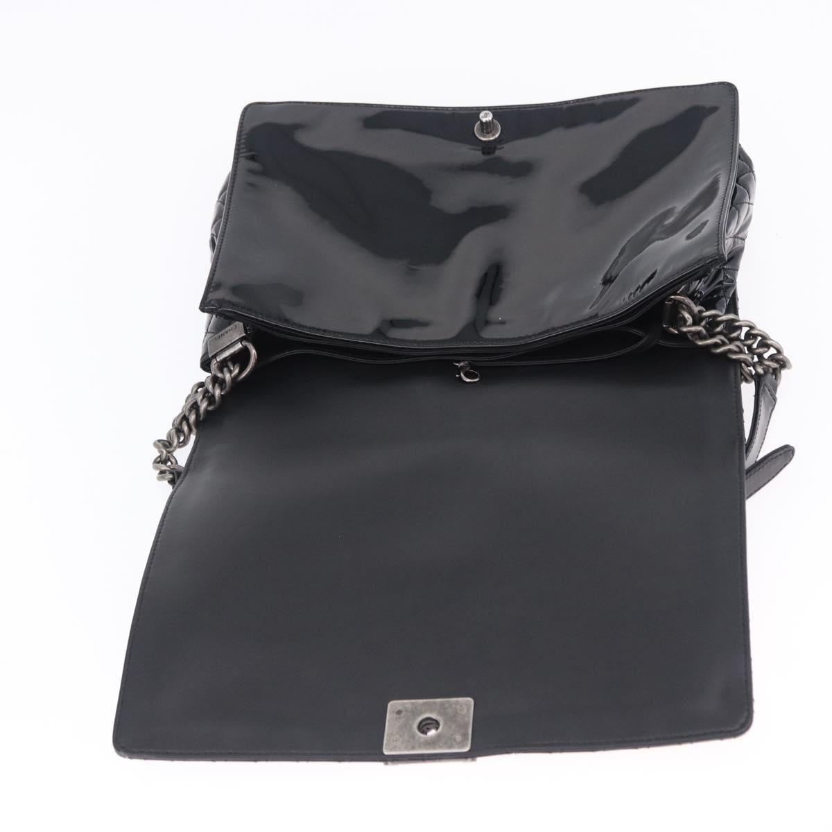 CHANEL Matelasse Boy Chanel Chain Bag Patent leather Black CC Auth ka5793V
