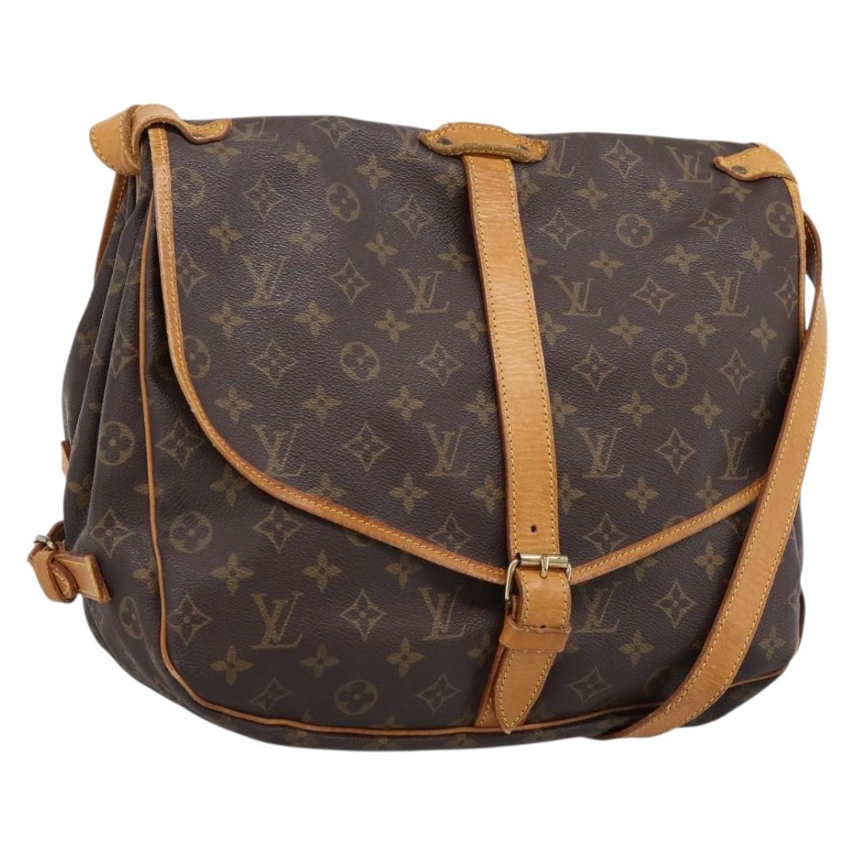 LOUIS VUITTON Monogram Saumur 35 Shoulder Bag M42254 LV Auth ka5862