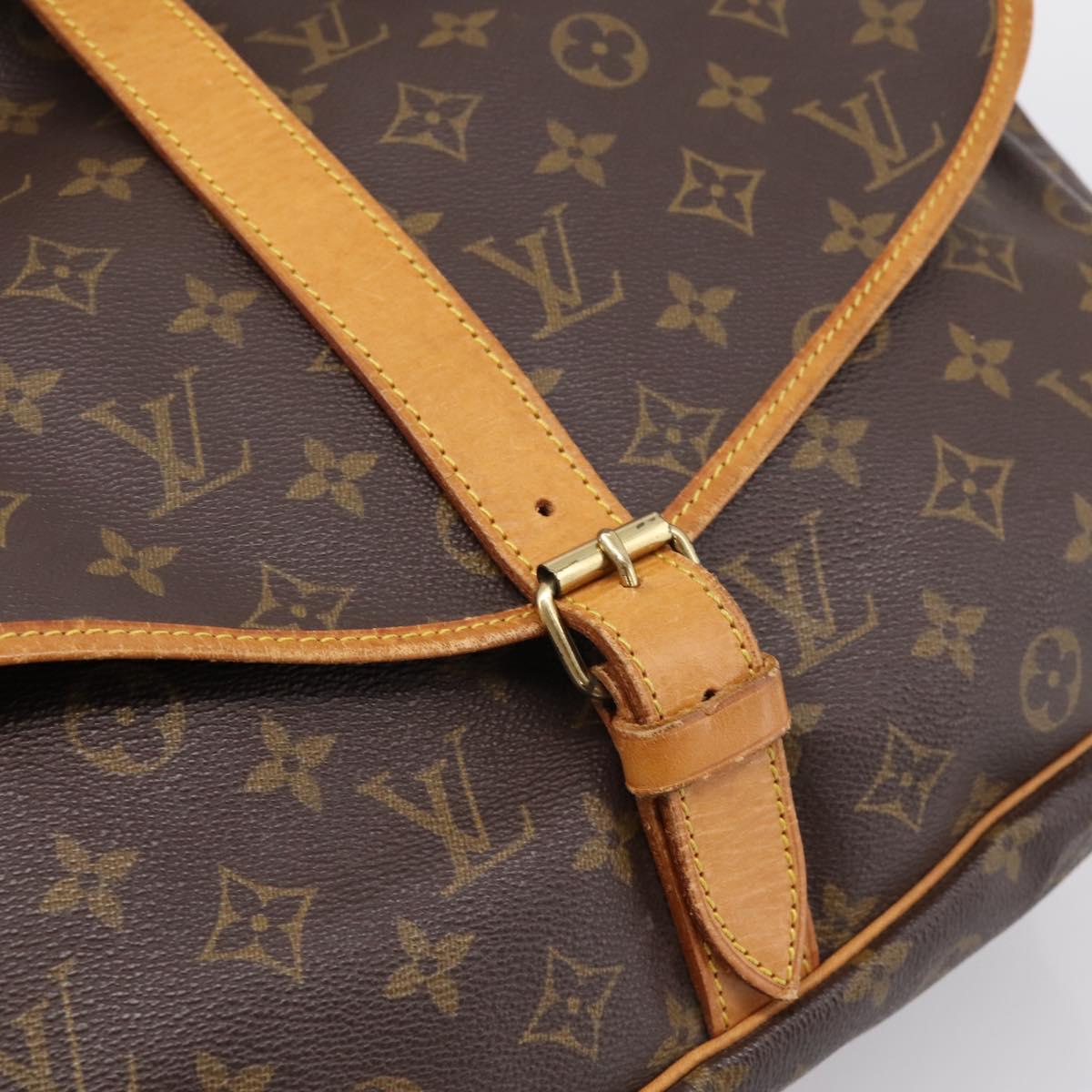 LOUIS VUITTON Monogram Saumur 35 Shoulder Bag M42254 LV Auth ka5862