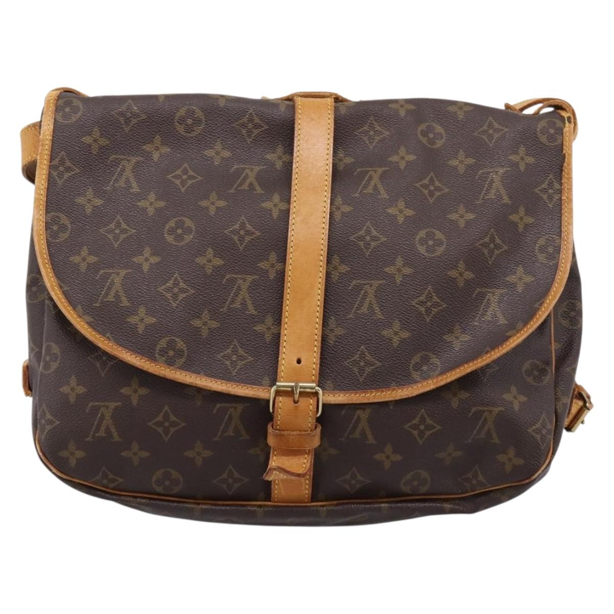 LOUIS VUITTON Monogram Saumur 35 Shoulder Bag M42254 LV Auth ka5862