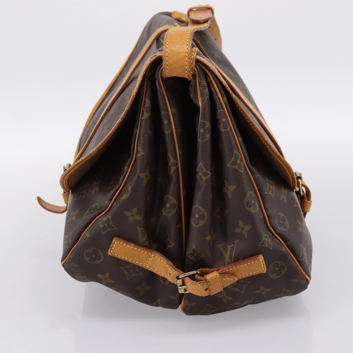 LOUIS VUITTON Monogram Saumur 35 Shoulder Bag M42254 LV Auth ka5862