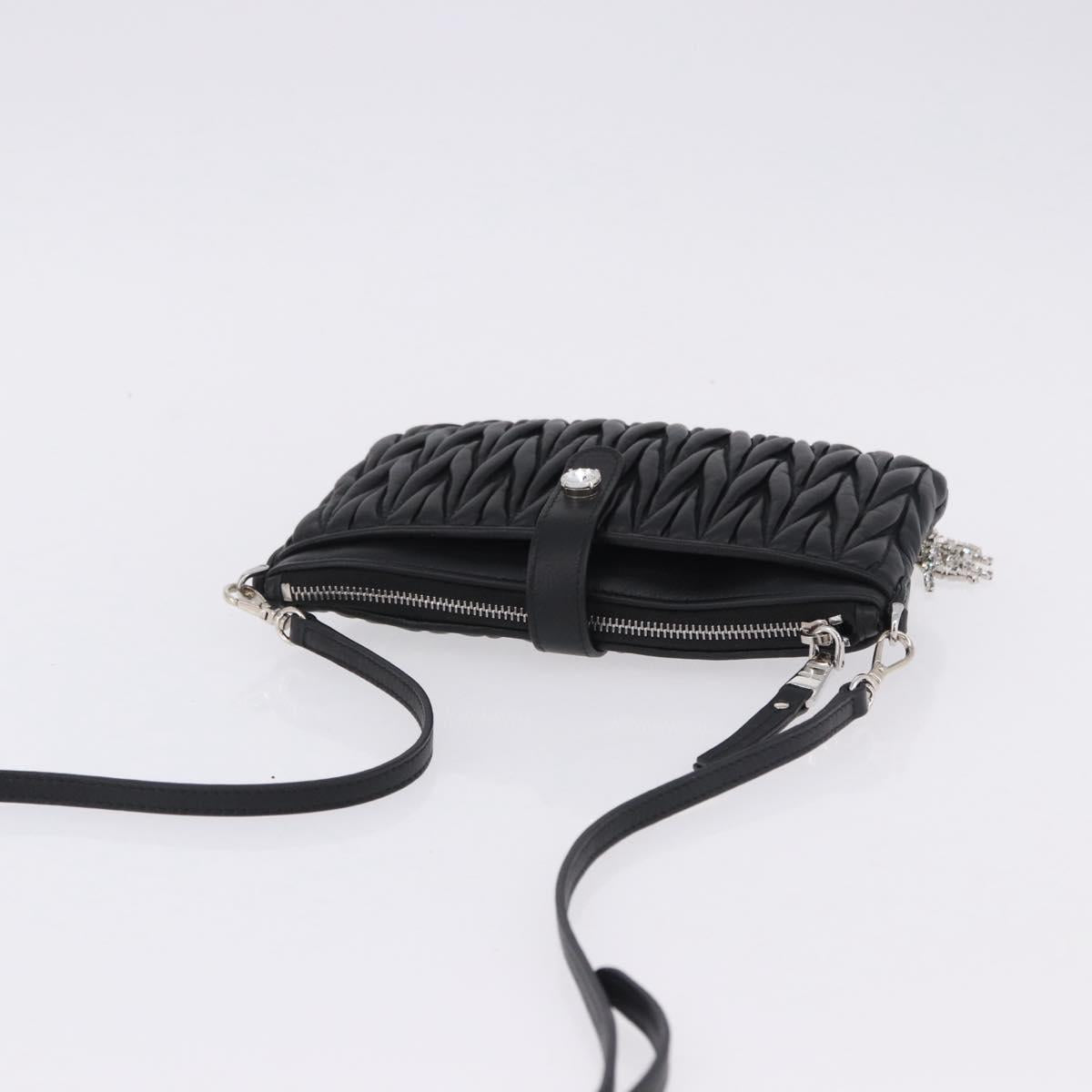 Miu Miu Matelasse Shoulder Bag Leather Black Silver Auth ka5870SAM