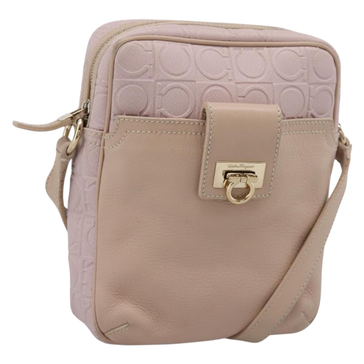 Salvatore Ferragamo Gancini Shoulder Bag Leather Pink Gold Auth ka5915A