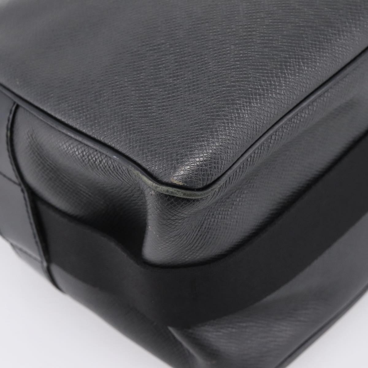 LOUIS VUITTON Taiga Reporter PM Shoulder Bag Ardoise M30152 LV Auth ka5933