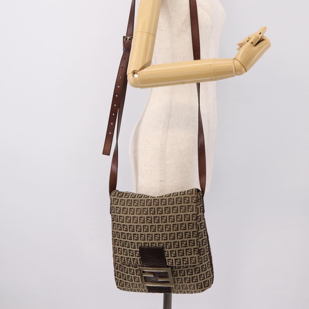 FENDI Zucchino Canvas Mamma Baguette Shoulder Bag Beige Gold Auth ka5997A