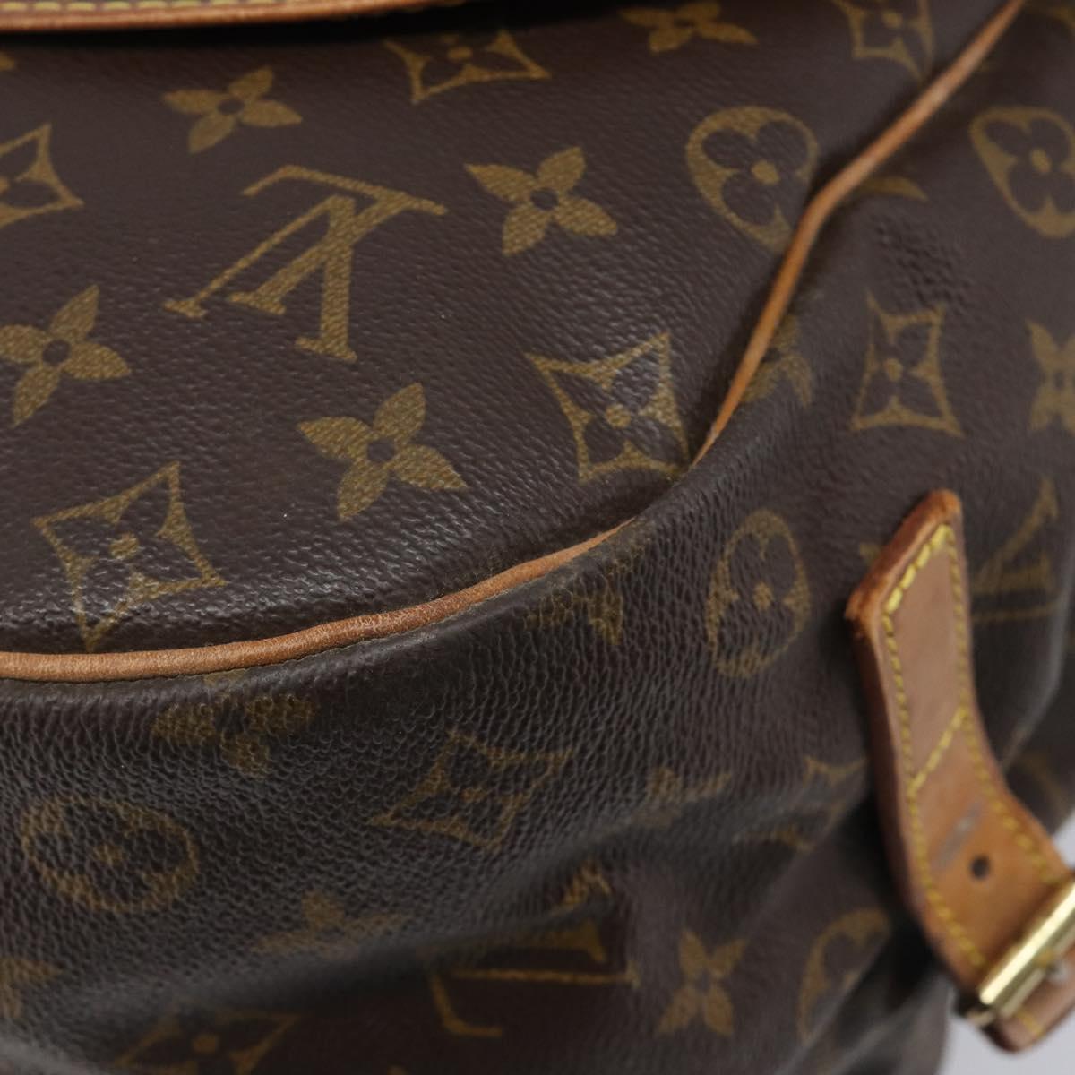 LOUIS VUITTON Monogram Saumur 35 Shoulder Bag M42254 LV Auth ka6011