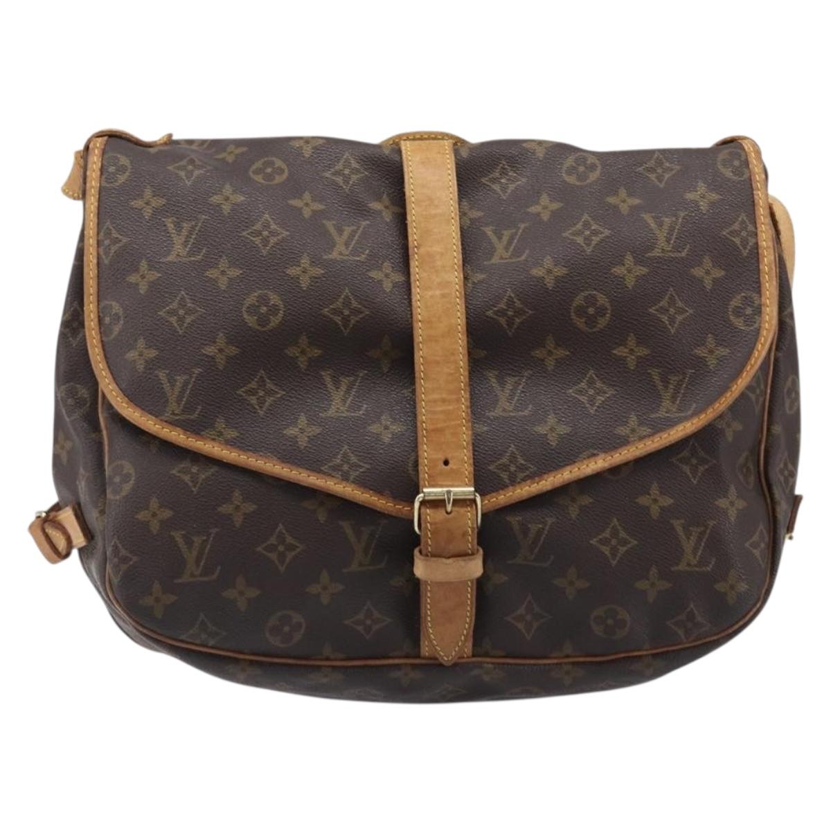 LOUIS VUITTON Monogram Saumur 35 Shoulder Bag M42254 LV Auth ka6011