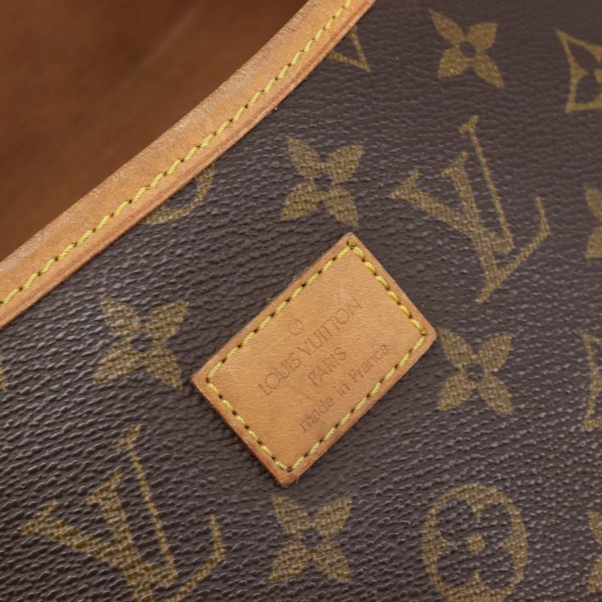 LOUIS VUITTON Monogram Saumur 35 Shoulder Bag M42254 LV Auth ka6011