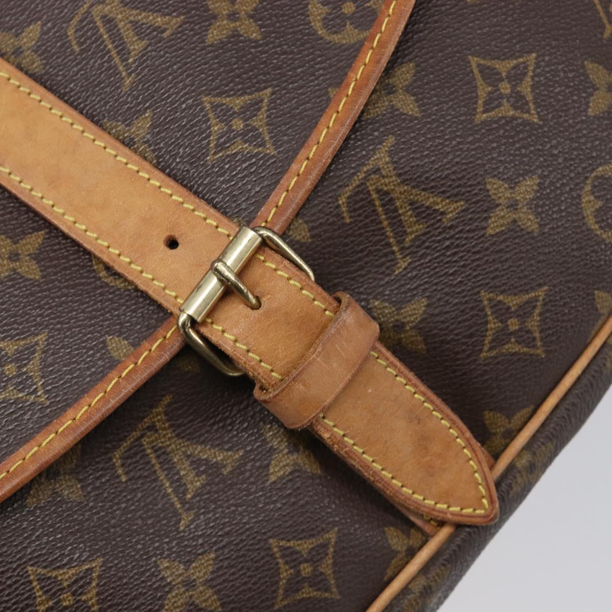 LOUIS VUITTON Monogram Saumur 35 Shoulder Bag M42254 LV Auth ka6011