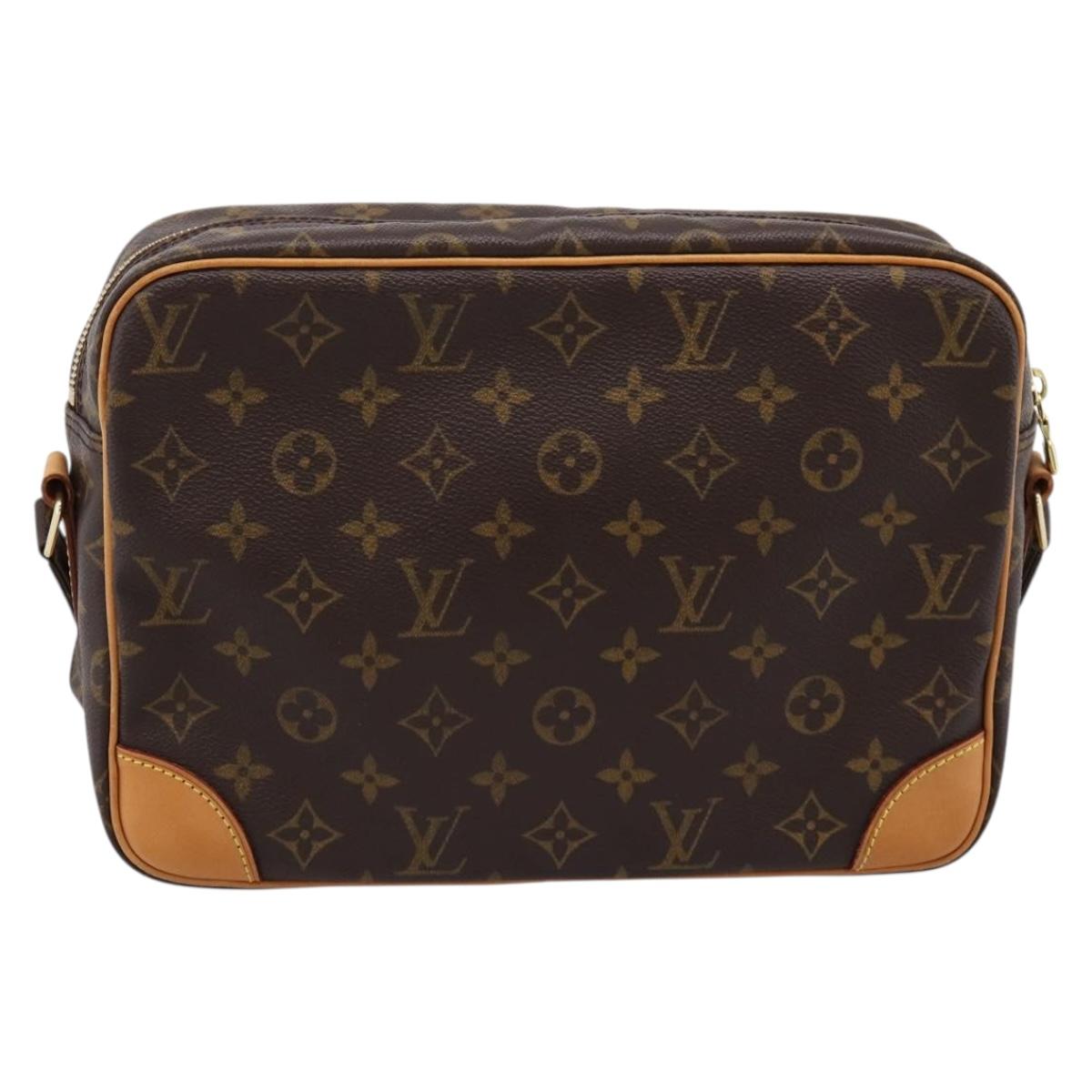 LOUIS VUITTON Monogram Nile Shoulder Bag M45244 LV Auth ka6014V
