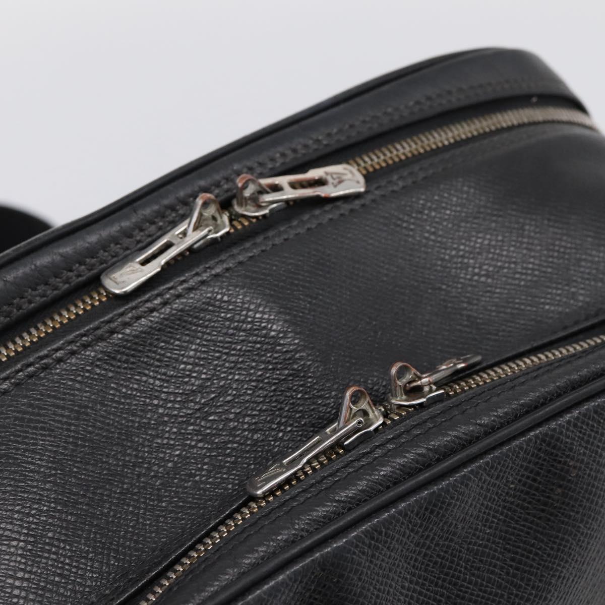 LOUIS VUITTON Taiga Reporter PM Shoulder Bag Ardoise M30152 LV Auth ka6020