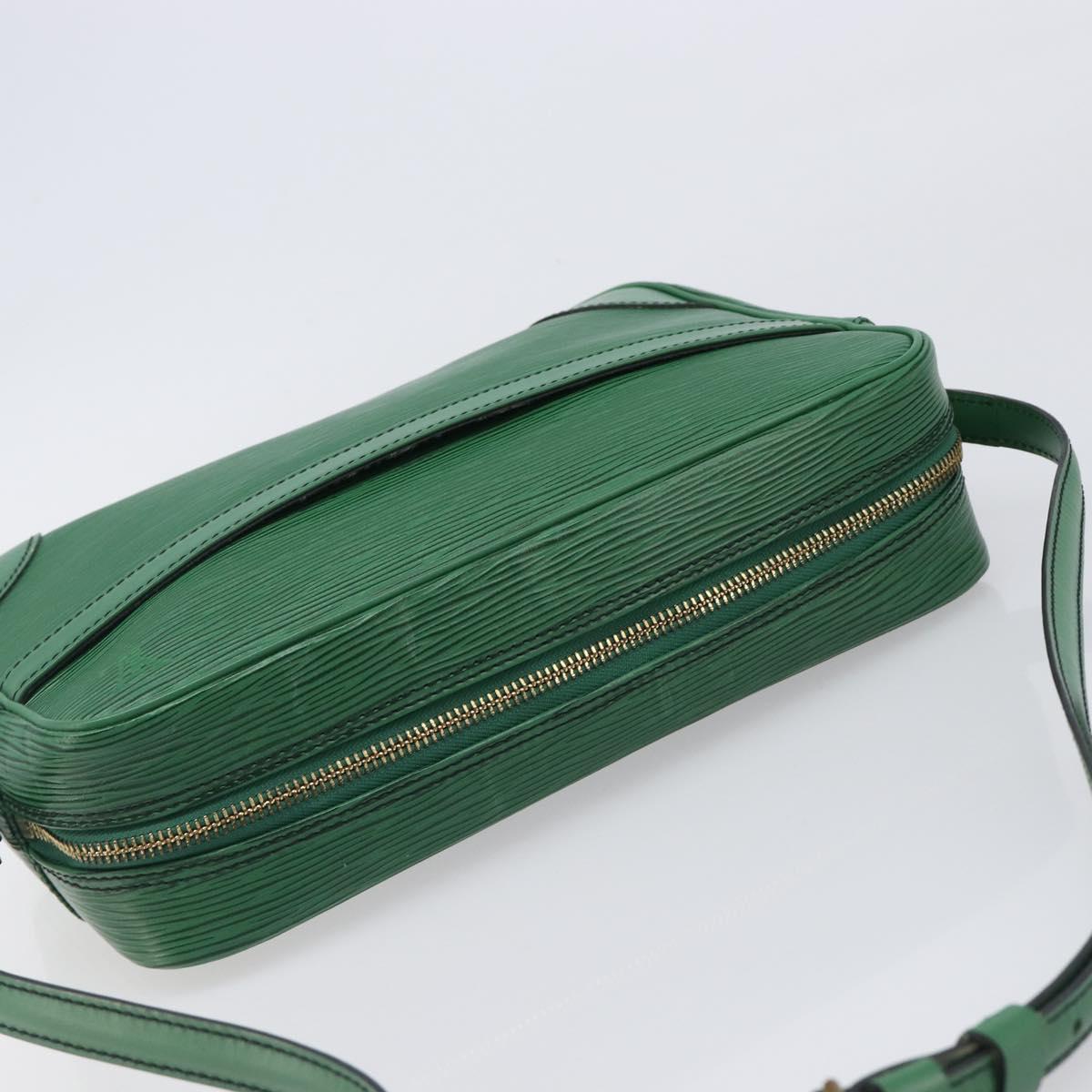 LOUIS VUITTON Epi Trocadero 27 Shoulder Bag Green M52314 LV Auth ka6090A