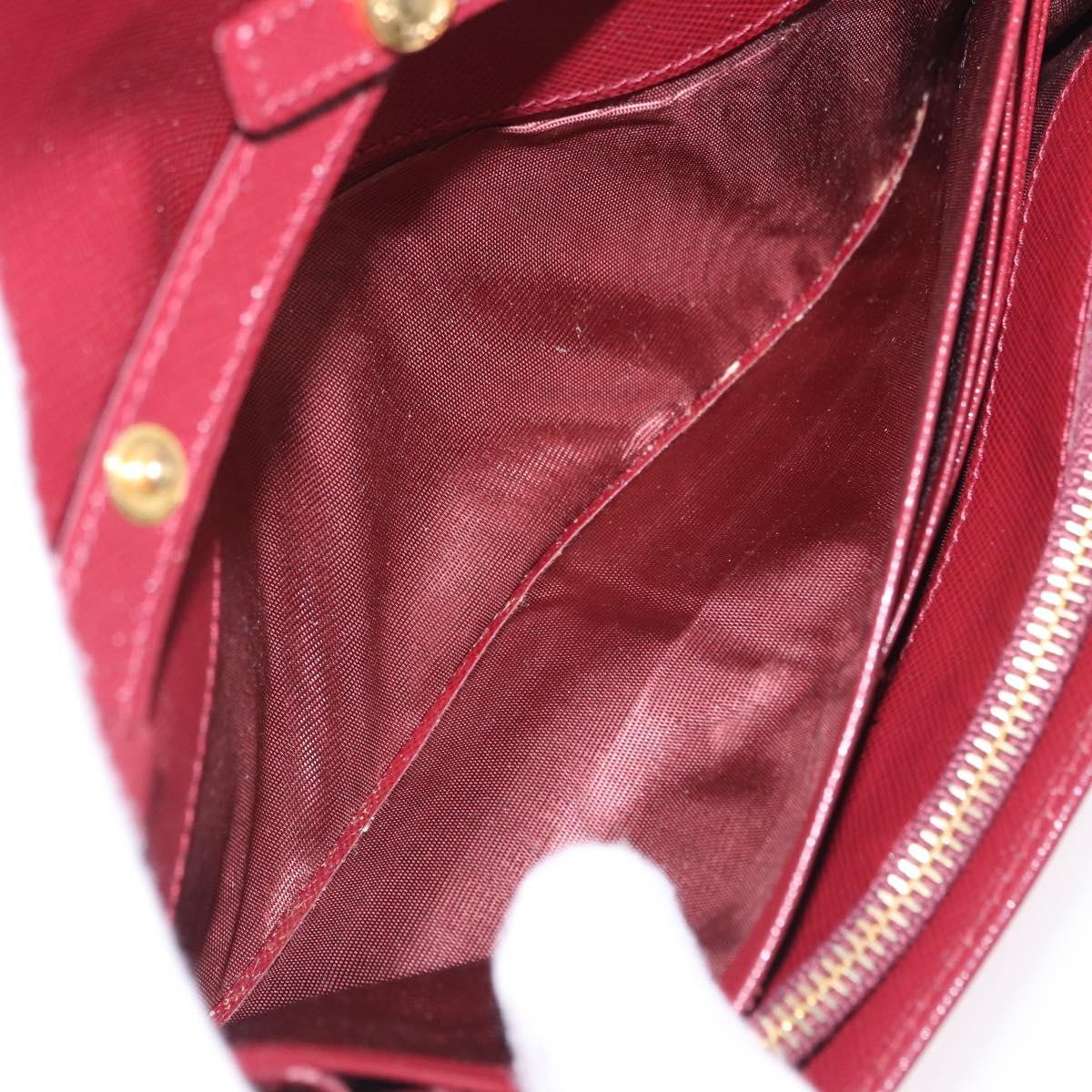 PRADA Chain Shoulder Wallet Saffiano Red Gold Tone Auth ka6091