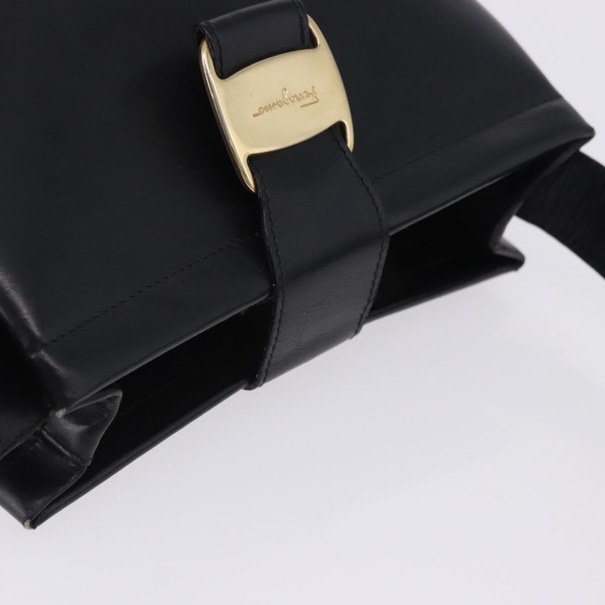 Salvatore Ferragamo Vala Shoulder Bag Leather Black Gold Tone Auth ka6109