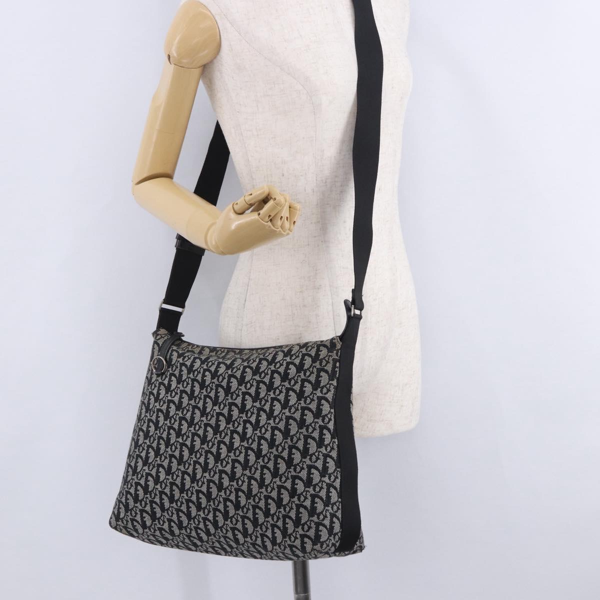 Christian Dior Trotter Canvas Shoulder Bag Black Silver Auth ka6191