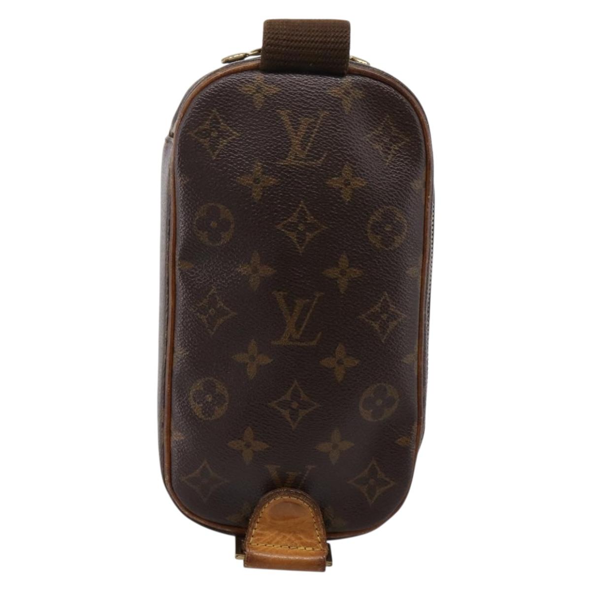 LOUIS VUITTON Monogram Pochette Gange Shoulder Bag M51870 LV Auth ka6235