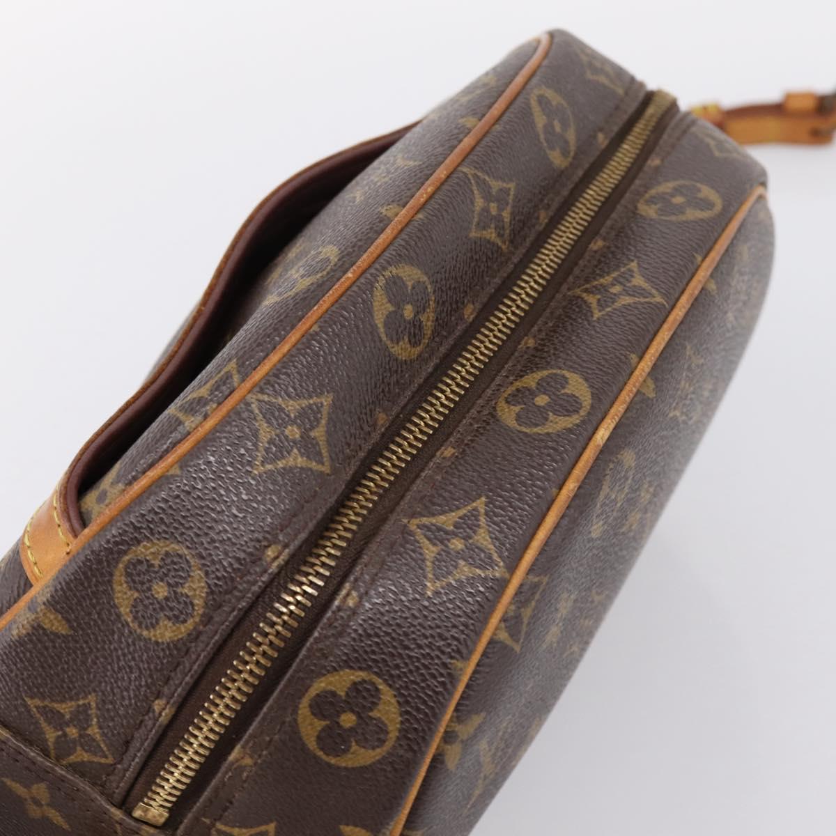 LOUIS VUITTON Monogram Blois Shoulder Bag M51221 LV Auth ka6260