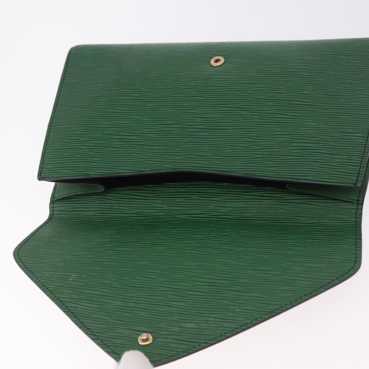 LOUIS VUITTON Epi Art Deco Clutch Bag Green M52634 LV Auth ka6318