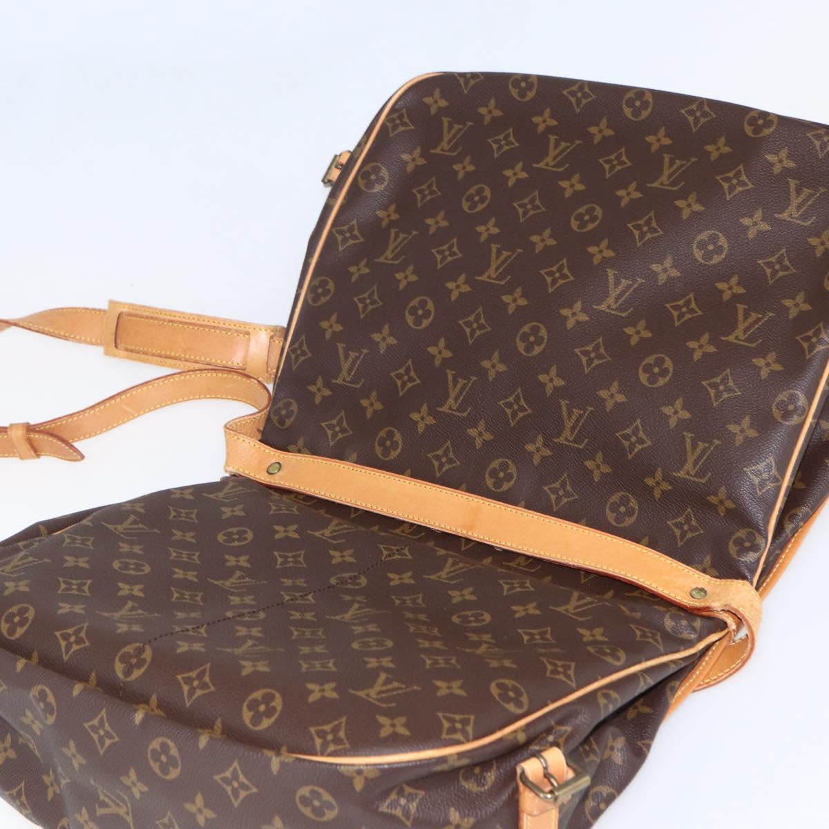 LOUIS VUITTON Monogram Saumur 35 Shoulder Bag M42254 LV Auth ka635