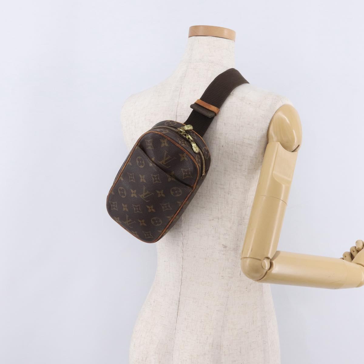 LOUIS VUITTON Monogram Pochette Gange Shoulder Bag M51870 LV Auth ka6355