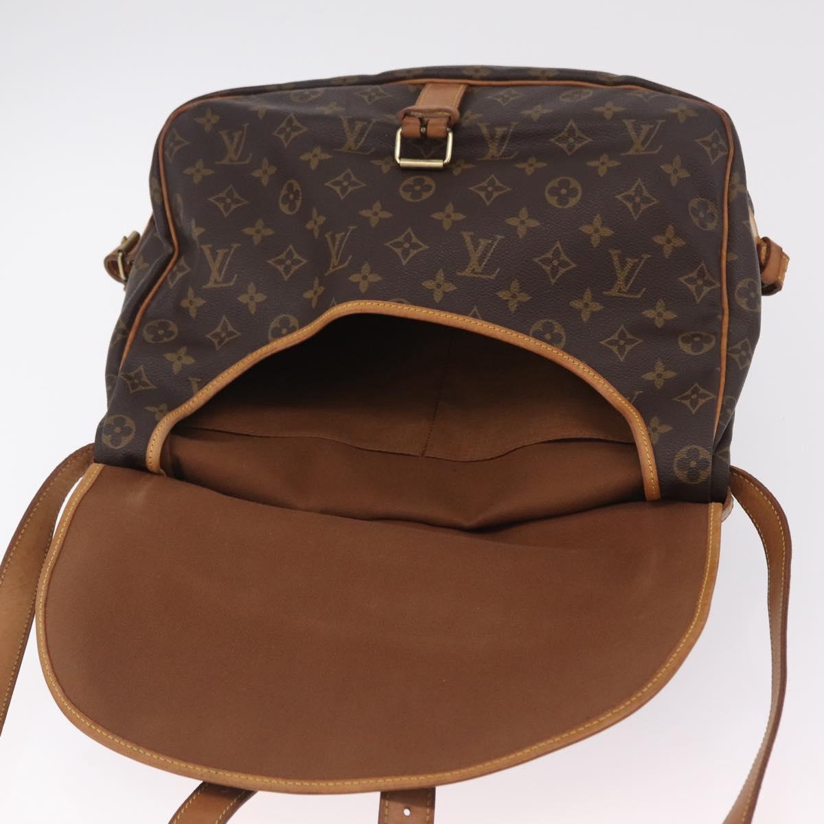 LOUIS VUITTON Monogram Saumur 35 Shoulder Bag M42254 LV Auth ka6403